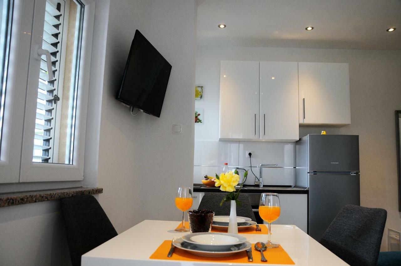 Apartment Aria With Private Parking Split Eksteriør bilde
